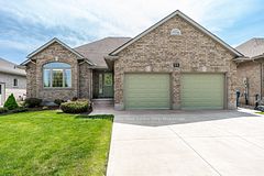 59 Dannecker Road, Stratford, ON N5A 8B8