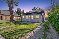 193 Clarence Street, London East, ON N6B 2J8