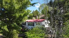 72B Bridge Street, Addington Highlands, ON K0H 1L0
