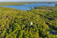 38 Gryffin Bluffs Lane Lot #8, Huntsville, ON P0B 1M0