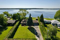 1484 Hawkswood Drive, Selwyn, ON K0L 1T0