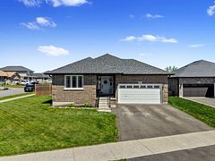 8 Darrell Drain Crescent, Asphodel-Norwood, ON K0L 2V0