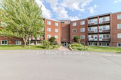 2044 Arrowsmith Drive 404 B, Beacon Hill North - South and Area, ON K1J 7V8