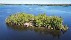 2 Is 220 Severn River Island, Georgian Bay, ON L0K 1S0