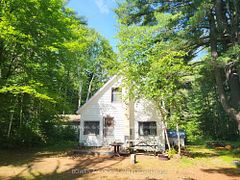 24 Robinson Road, Hastings Highlands, ON K0L 2S0