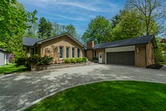 256 Colonial Drive, Quinte West, ON K8V 0M9