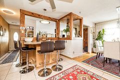 994 Charlton Drive, Cyrville - Carson Grove - Pineview, ON K1J 8B3
