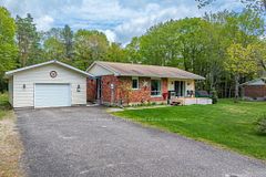 329 Albert Street N, Strong, ON P0A 1Z0