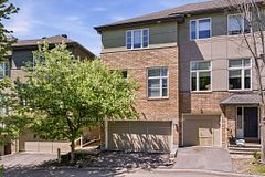 8 Pondside Private, Manor Park - Cardinal Glen and Area, ON K1K 4X3