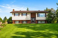 18528 Paragon Road, South Glengarry, ON K6H 5R5