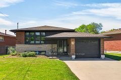 83 Riverdale Drive, Hamilton, ON L8E 1K2