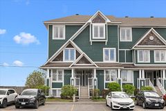 366 CROWNRIDGE Drive, Kanata, ON K2M 3A4