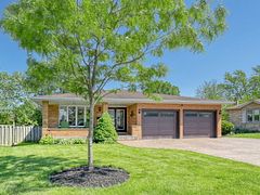 43 Lynngate Grove, London South, ON N6K 3S7