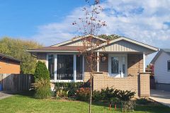 66 Darlington Drive, Hamilton, ON L9C 2L9