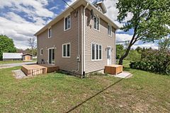387 SELL Road, North Algona Wilberforce, ON K8A 6W4