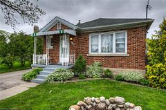 444 Stirling Avenue S, Kitchener, ON N2M 3J1