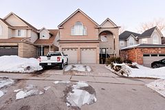 230 Doon Mills Drive, Kitchener, ON N2P 2R8