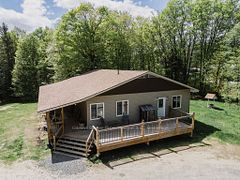 189 North Pickerel Lake Road, Armour, ON P0A 1C0