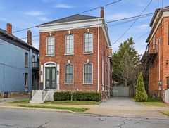 176 James Street, St. Catharines, ON L2R 5C5