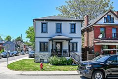 109 Ray Street N, Hamilton, ON L8R 2Y1