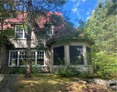 301 Emerald Hills Court Unit 11, Seguin, ON P0C 1H0