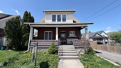 5113 St Lawrence Avenue, Niagara Falls, ON L2E 3Y9