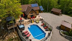 1045 Carnahan Lane, Frontenac, ON K0H 2E0