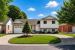 102 Allen Street, Tillsonburg, ON N4G 5K1