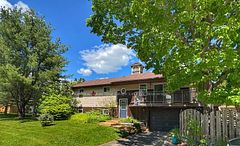 11 Harris Street, Muskoka Lakes, ON P0B 1J0