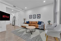 237 West Avenue, Hamilton, ON L8L 5C8