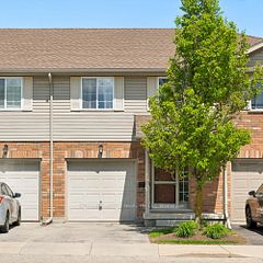 15 Gregg Court 5, Kitchener, ON N2A 4H7