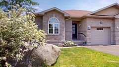 1025 Aspen Drive, Brockville, ON K6V 7G2
