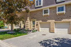 900 Pond View Road 166, London South, ON N5Z 4L7