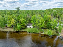 243 Beach Lane, Wollaston, ON K0L 1P0