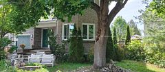 22 Terrace Drive, Bells Corners and South to Fallowfield, ON K2H 9N2