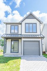 147 JULIE Crescent, London South, ON N5X 3X4
