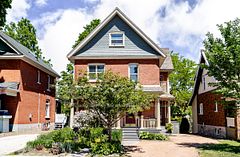 300 Maitland Avenue, Peterborough, ON K9J 5G7