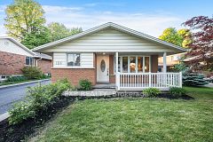 124 Dunsmere Drive, Kitchener, ON N2E 1V7