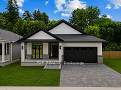 430 Head Street N 14, Strathroy-Caradoc, ON N7G 2K2