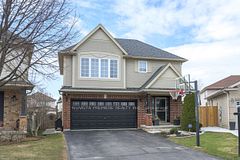 1582 Chelton Place, London South, ON N6M 1M2
