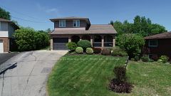 790 LAURENTIAN Avenue, North Bay, ON P1B 7T8