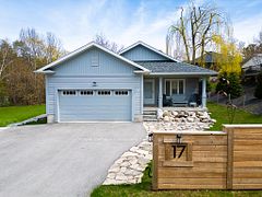17 Elgin Street S, Blue Mountains, ON N0H 2P0
