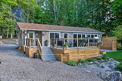 1086 Providence Drive, Algonquin Highlands, ON K0M 1S0