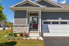 221 Ironwood Way, Georgian Bluffs, ON N0H 1S0