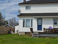 95 Yawkey Ave, Marathon, ON P0T 2E0