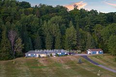 2012 60 Highway, Horton, ON K7V 3Z6