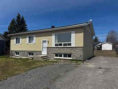 25 Brooks Street, Manitouwadge, ON P0T 2C0