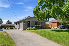 6 Mccammon Street, Brant, ON N3L 1V9