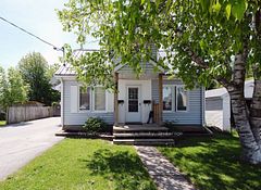 44 Ponton Street, Belleville, ON K8P 3T6