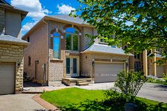 197 Cloverleaf Drive, Hamilton, ON L9K 1T4